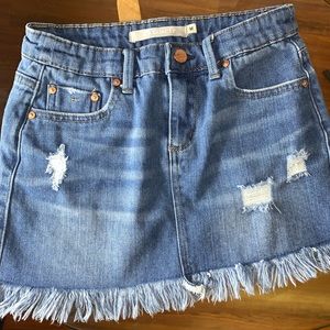 Trendy girls skirt. Tractr brand. Small 7/8